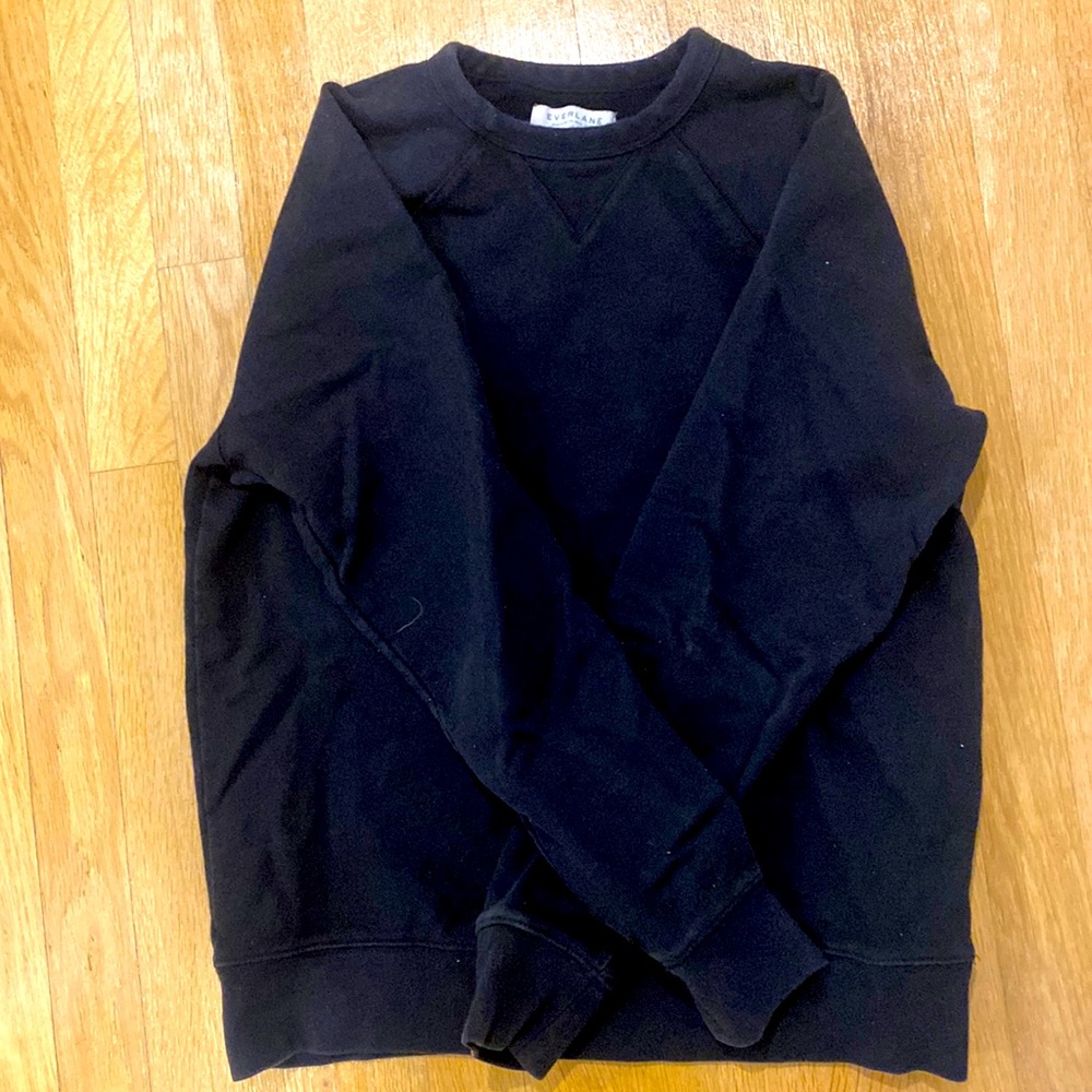 Everlane heavy black crewneck sweater